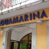 Luminosos Jocar fachada de Aguamarina con letras corpóreas en aluminio
